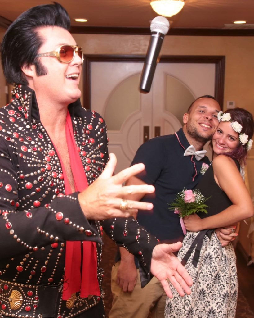 Matrimonio a Las Vegas con Elvis