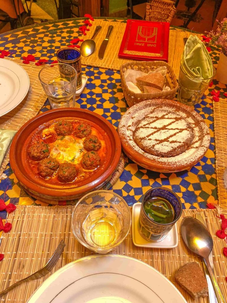 Pranzo con Tajine a Rabat, Marocco