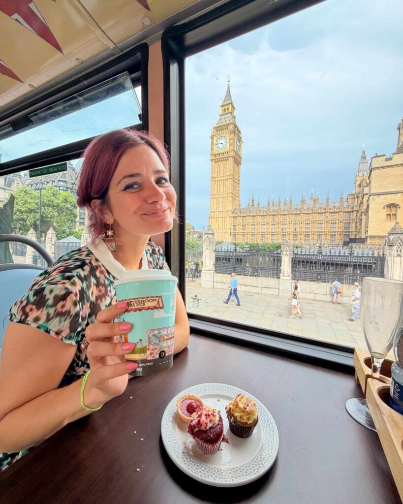 Afternoon Tea Bus Londra